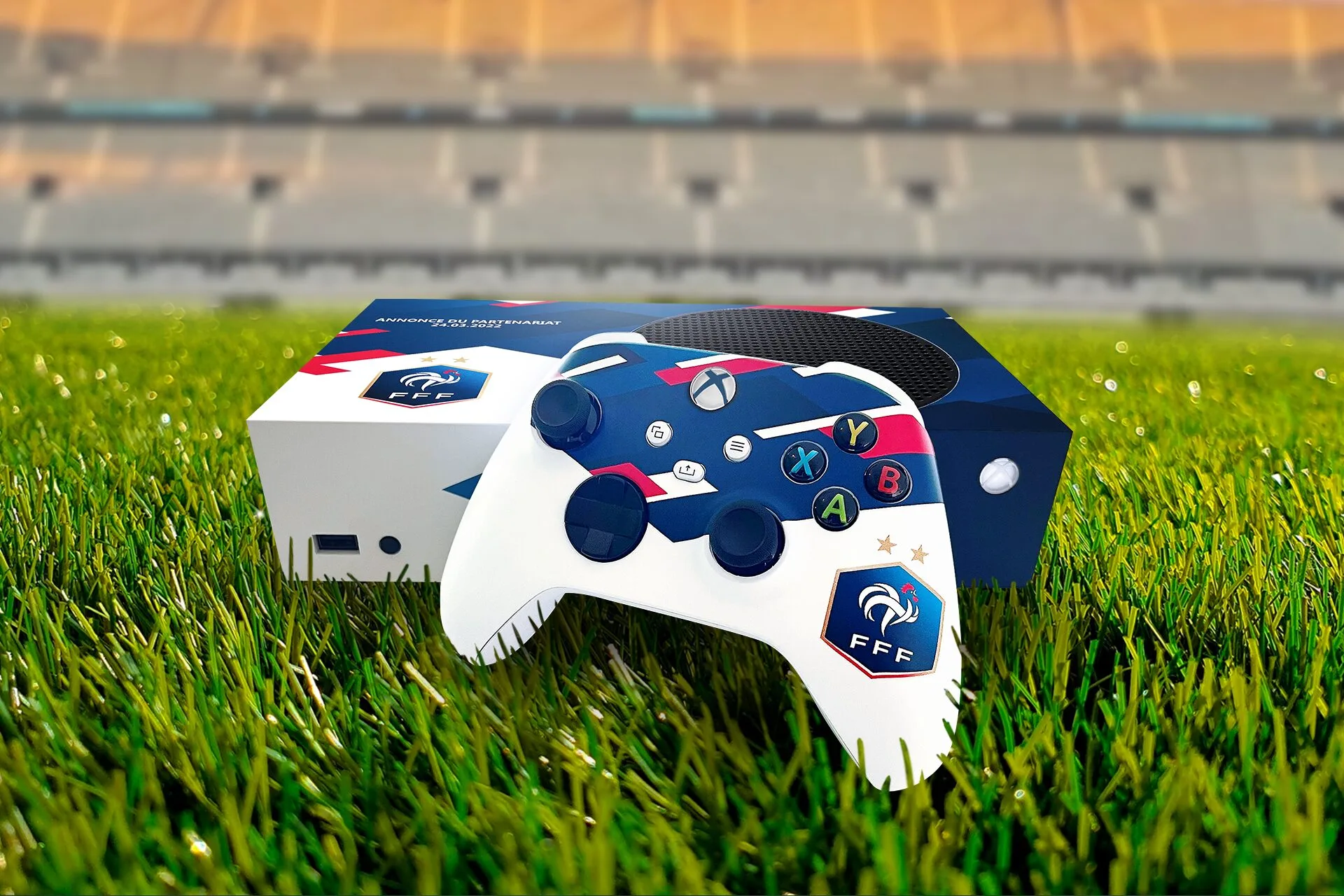 Custom FFF Xbox Series S and controller on the pitch